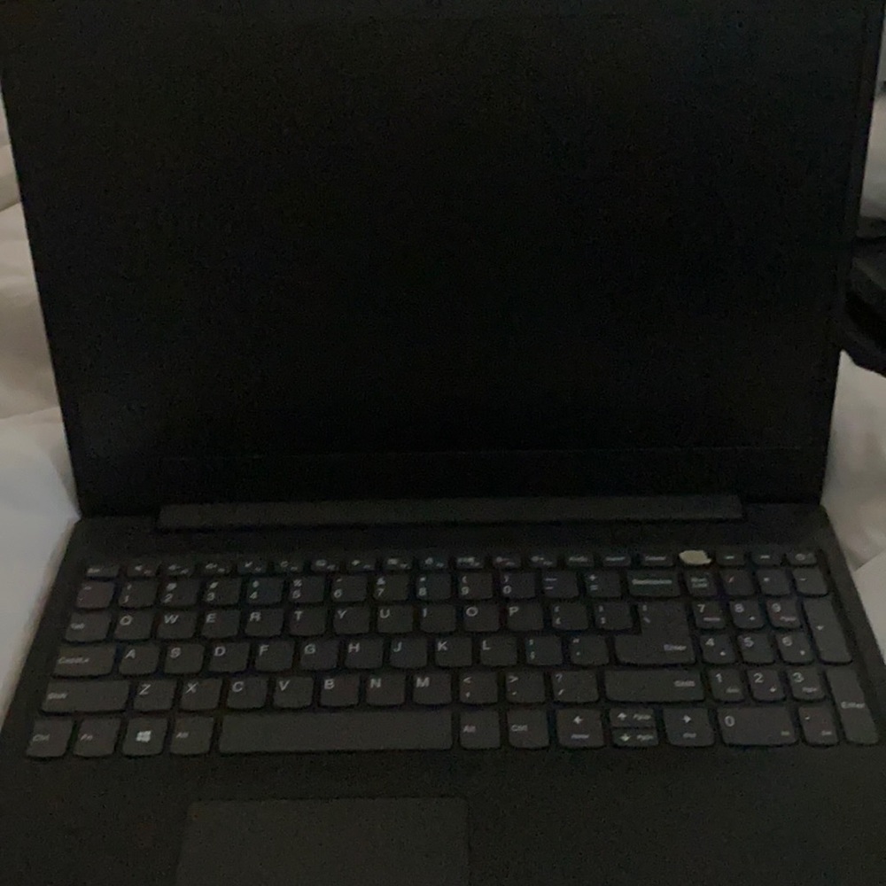 Hi l am selling this laptop for $50